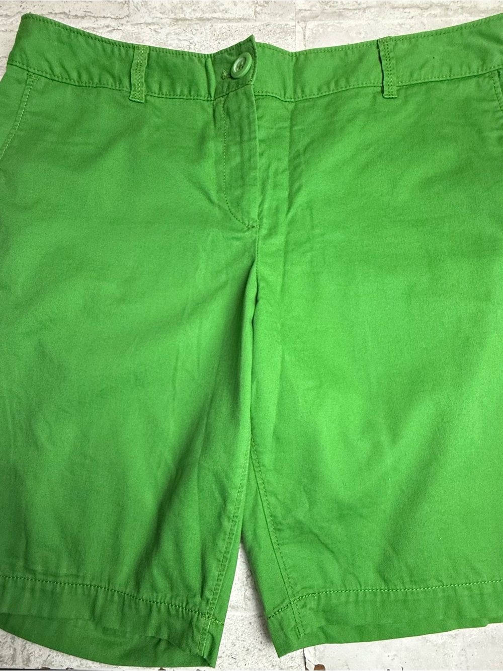 Loft Bright Green Bermuda Shorts 💯 Cotton NEW NWOT 12 😍